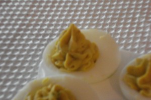 Eggs from the pastry bag